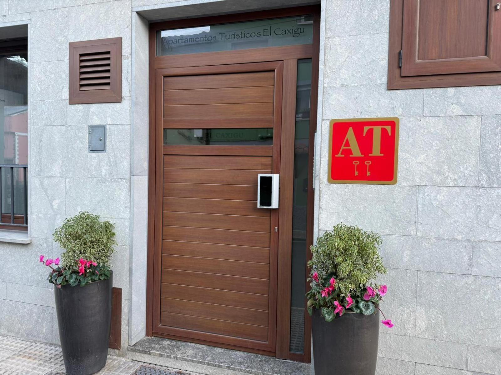Apartamentos El Caxigu アレナス・デ・カブラレス エクステリア 写真