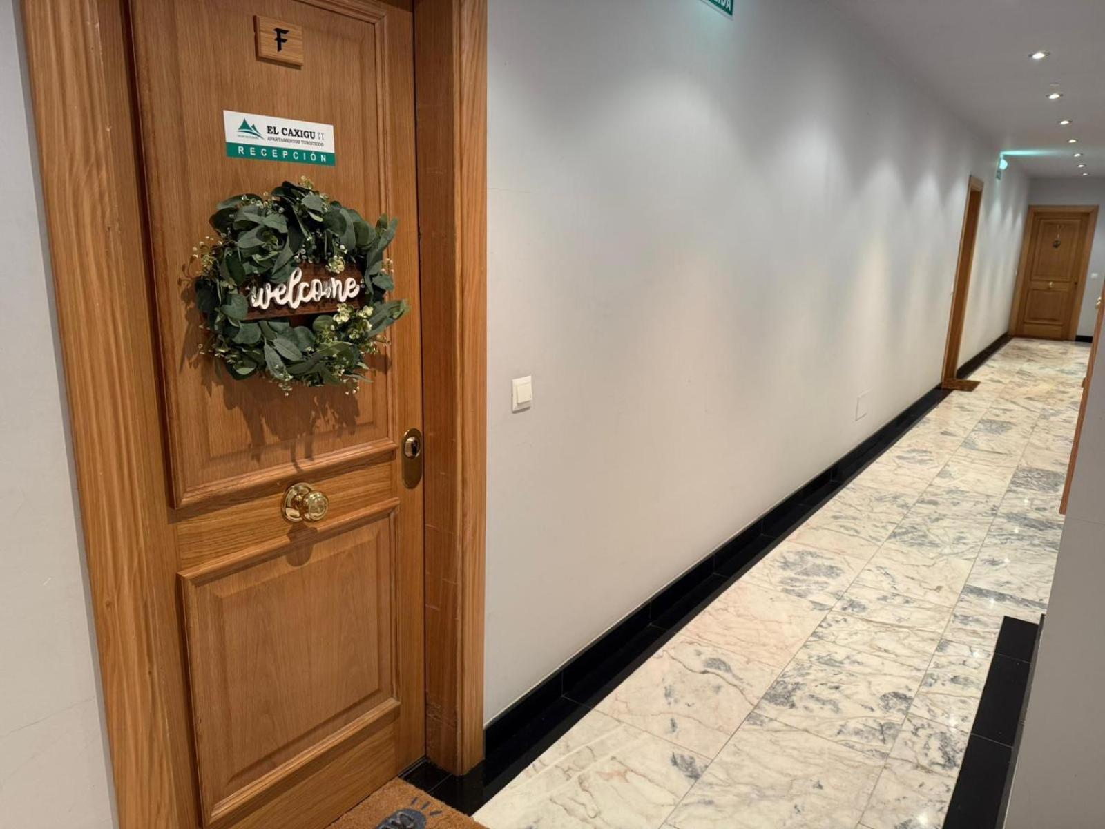 Apartamentos El Caxigu アレナス・デ・カブラレス エクステリア 写真