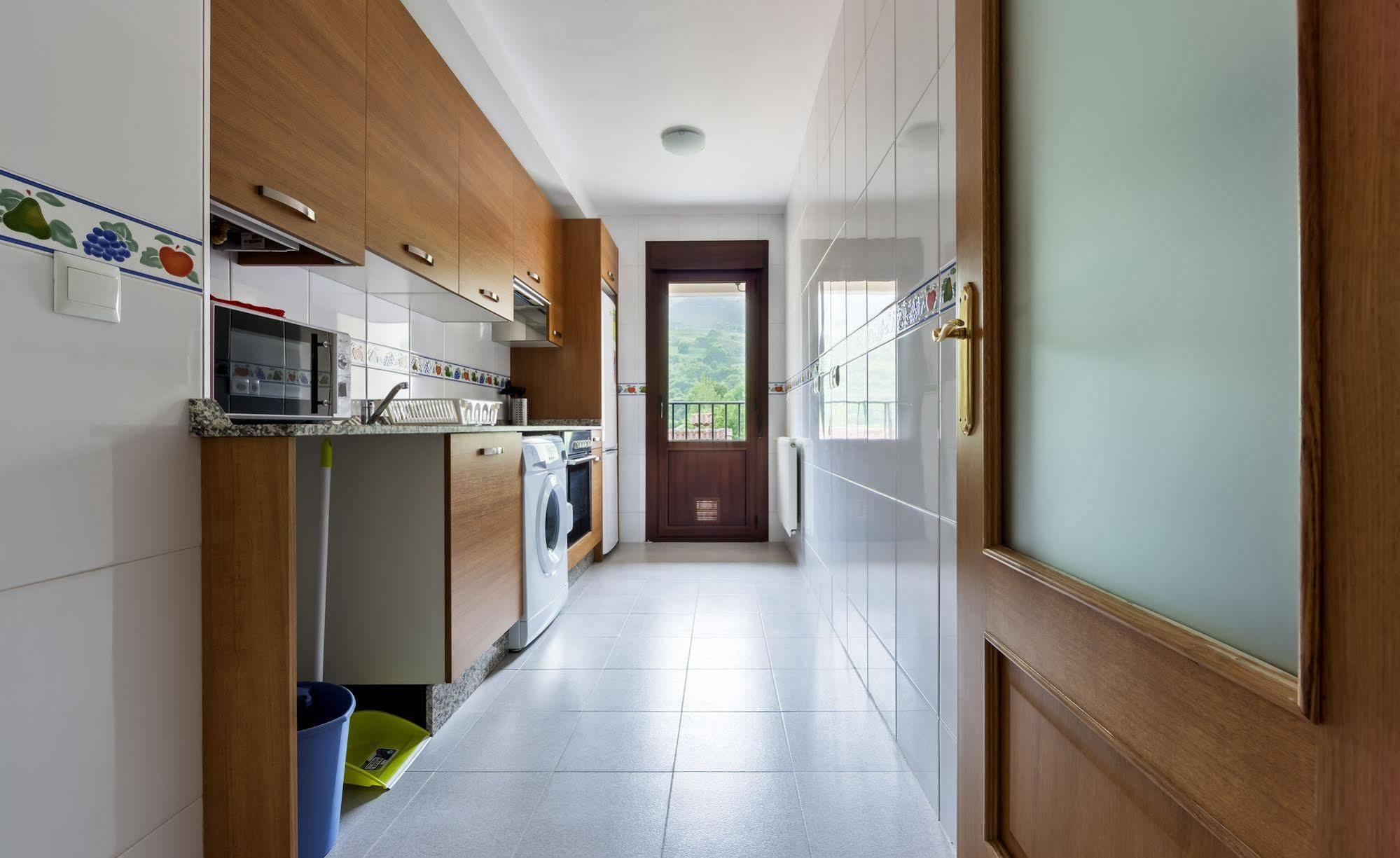 Apartamentos El Caxigu アレナス・デ・カブラレス エクステリア 写真